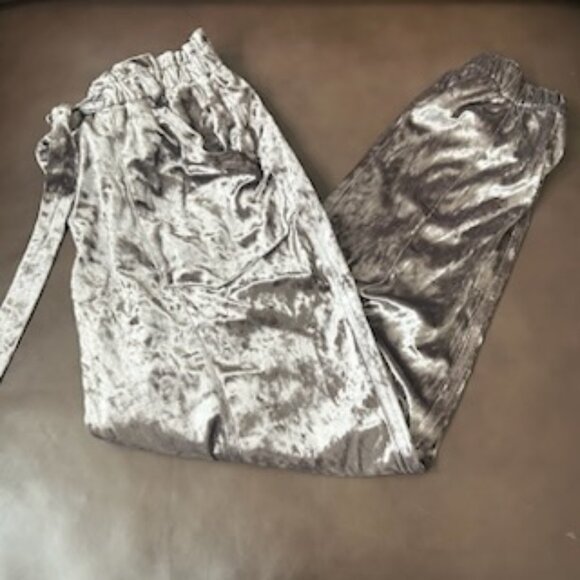 NWOT Mocha Crushed Velvet Velour Very Soft Relaxed Fit Joggers Pants - Picture 6 of 14